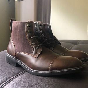 Men’s Brown Lace Up Boots